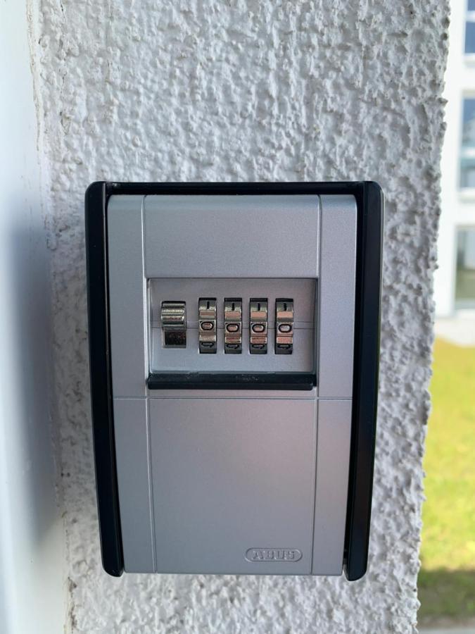 W1 - Kontaktloser 24H Check In, W-Lan, Netflix, Parkplatz, Kueche, Boxspring-Bett Bückeburg المظهر الخارجي الصورة